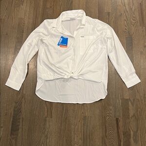 Columbia White Omni-Shade Long-Sleeved Button Up Shirt